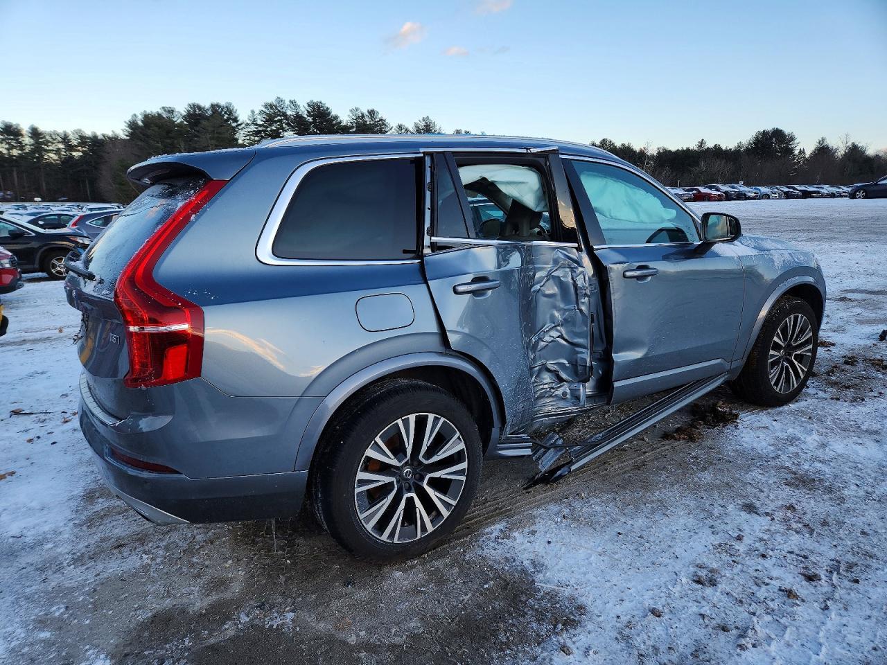 2020 VOLVO XC90