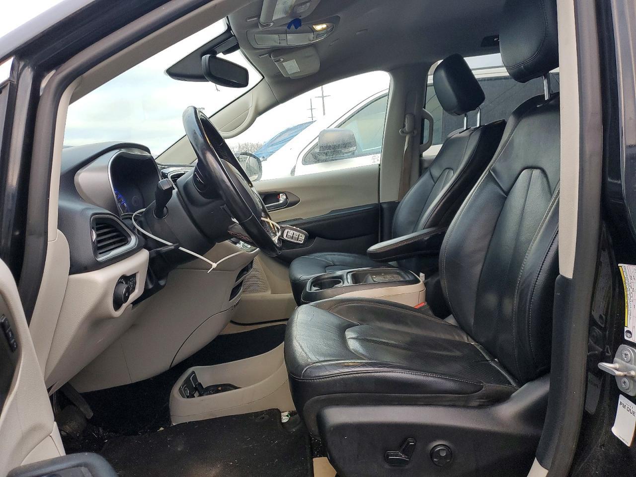 2020 CHRYSLER Pacifica