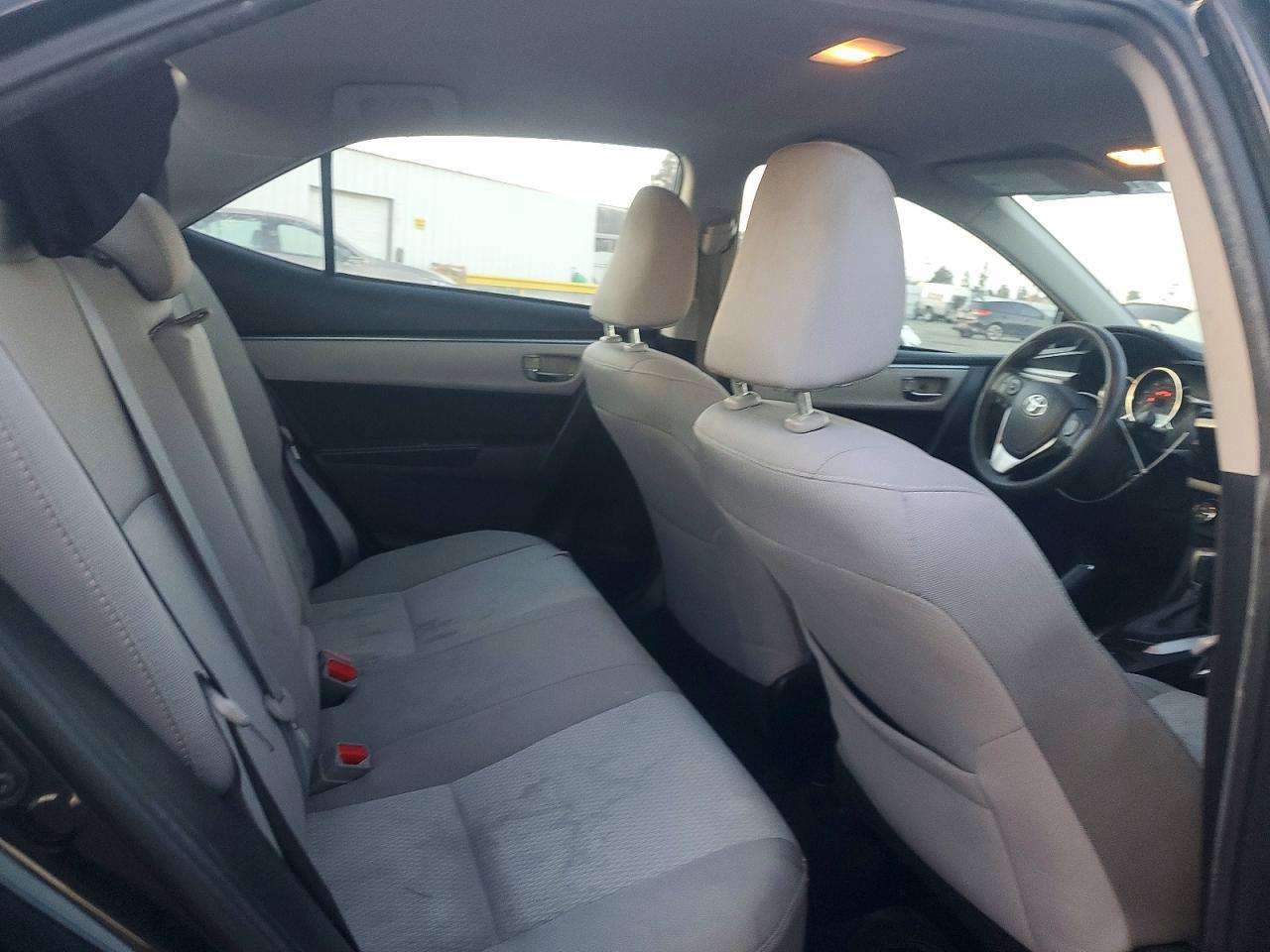 2016 TOYOTA COROLLA