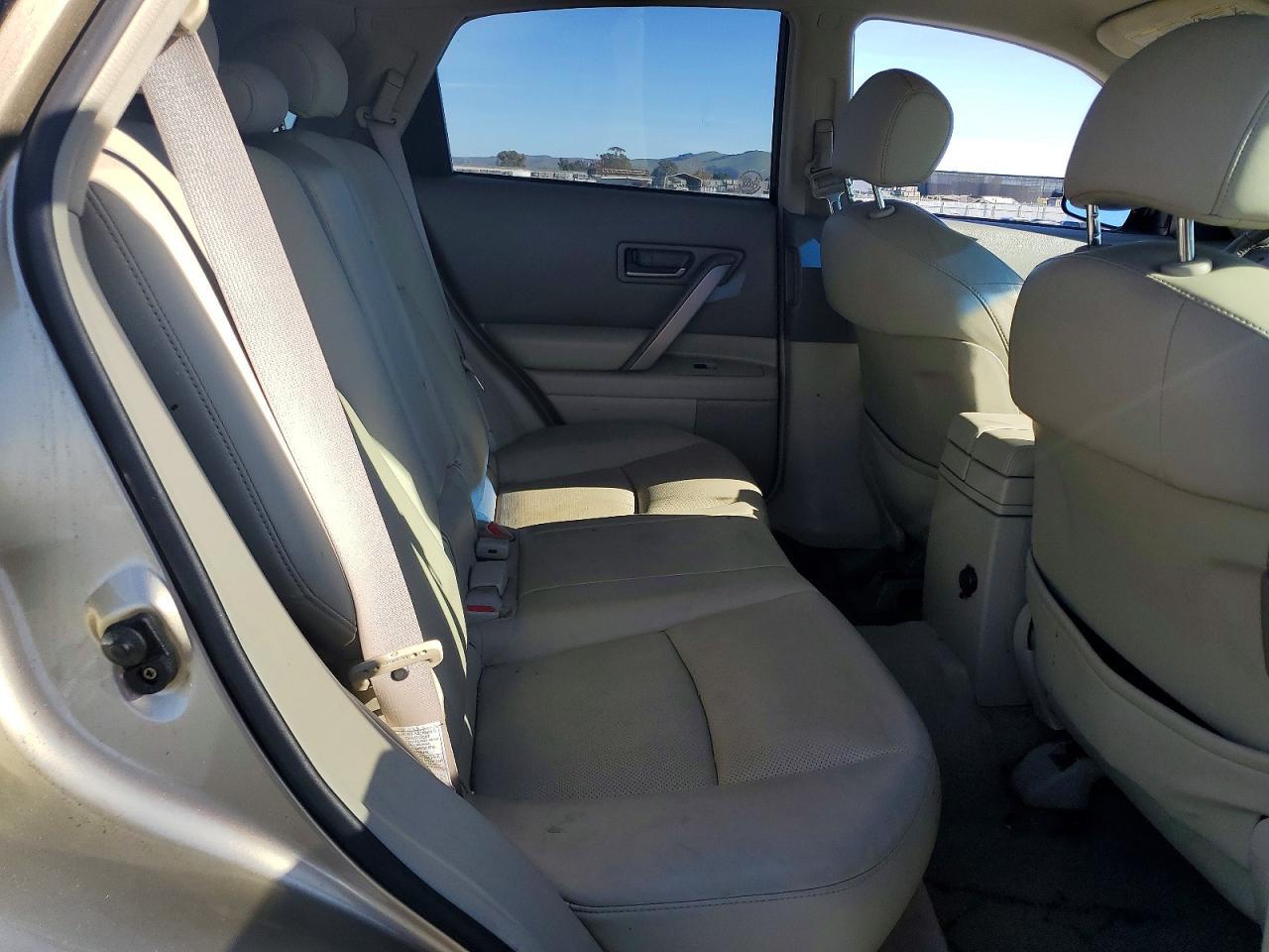 2005 INFINITI FX35