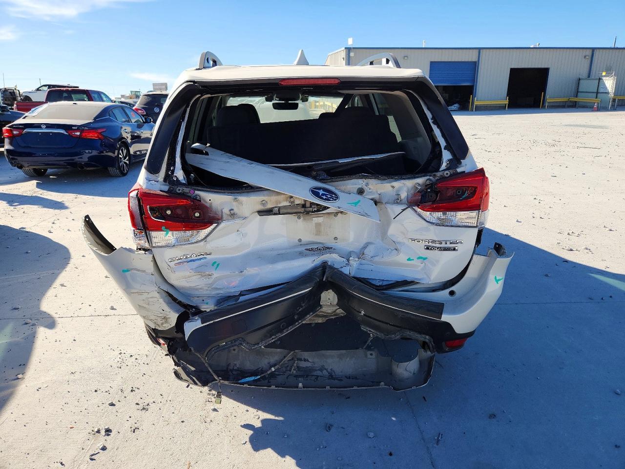 2020 SUBARU FORESTER