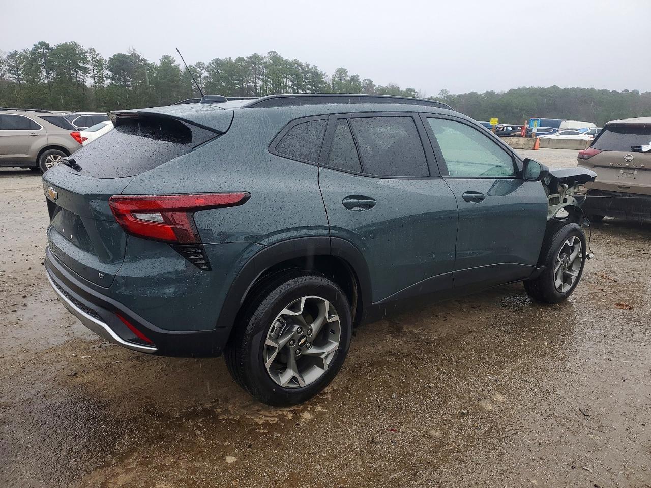 2025 CHEVROLET TRAX