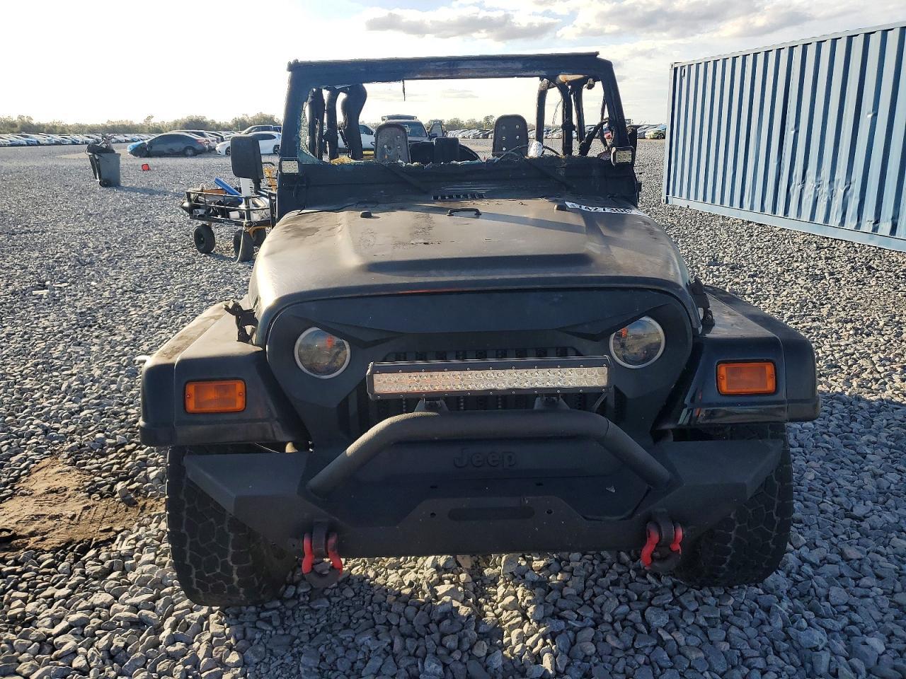 2000 JEEP WRANGLER