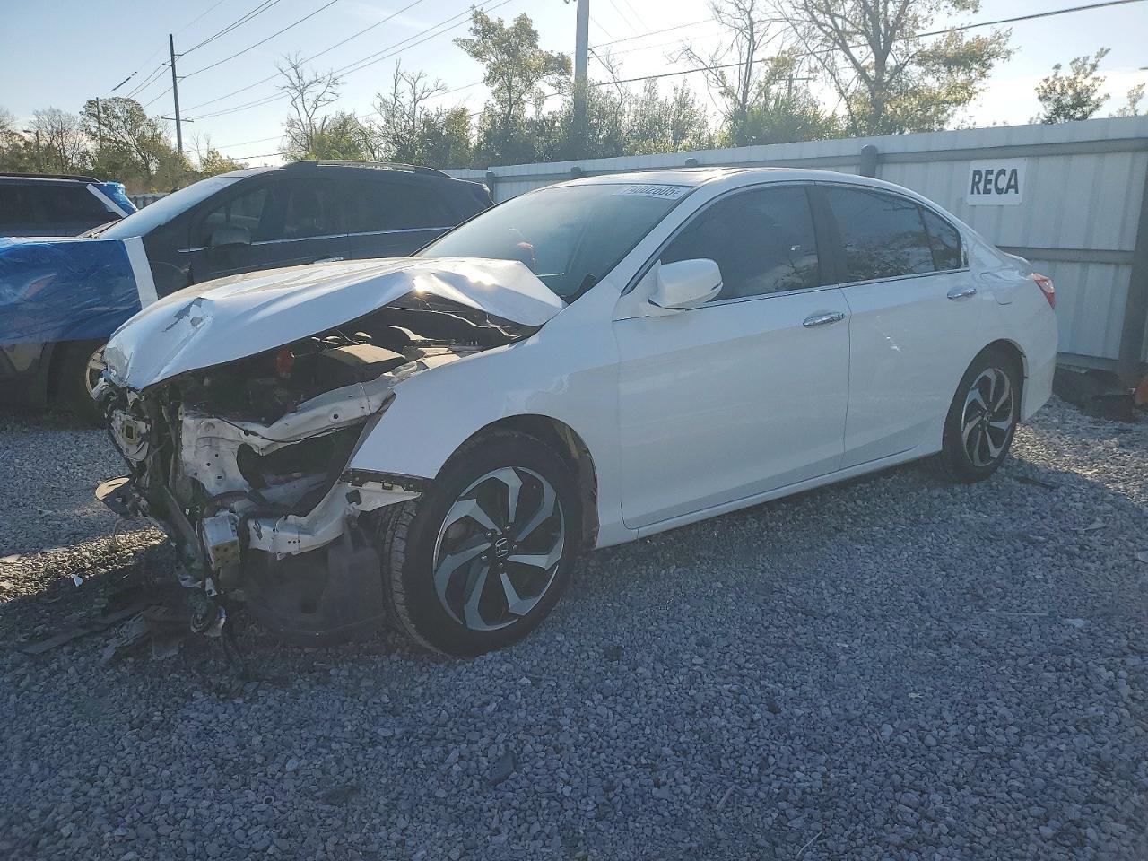 2017 HONDA ACCORD
