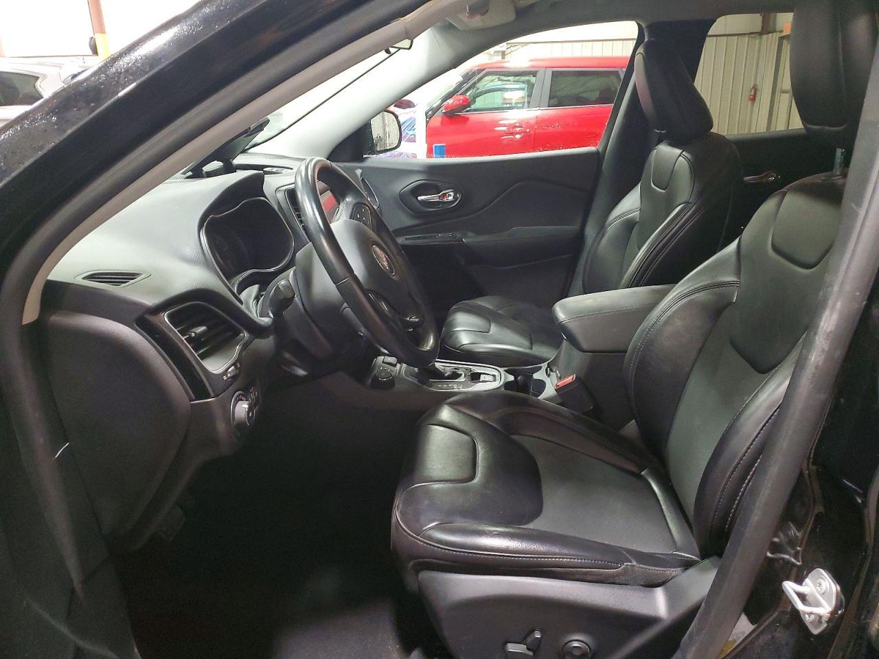 2019 JEEP CHEROKEE