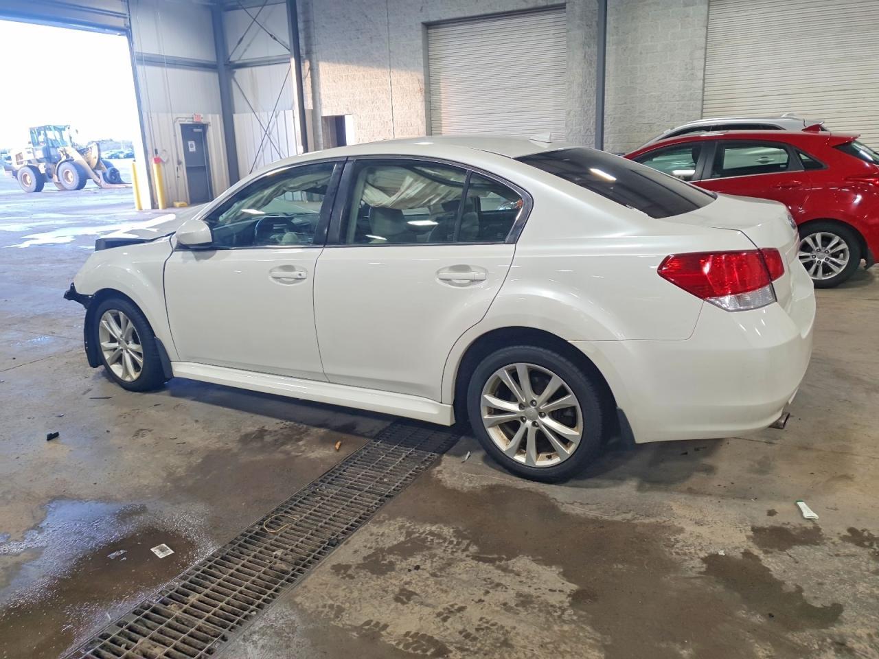 2014 SUBARU Legacy