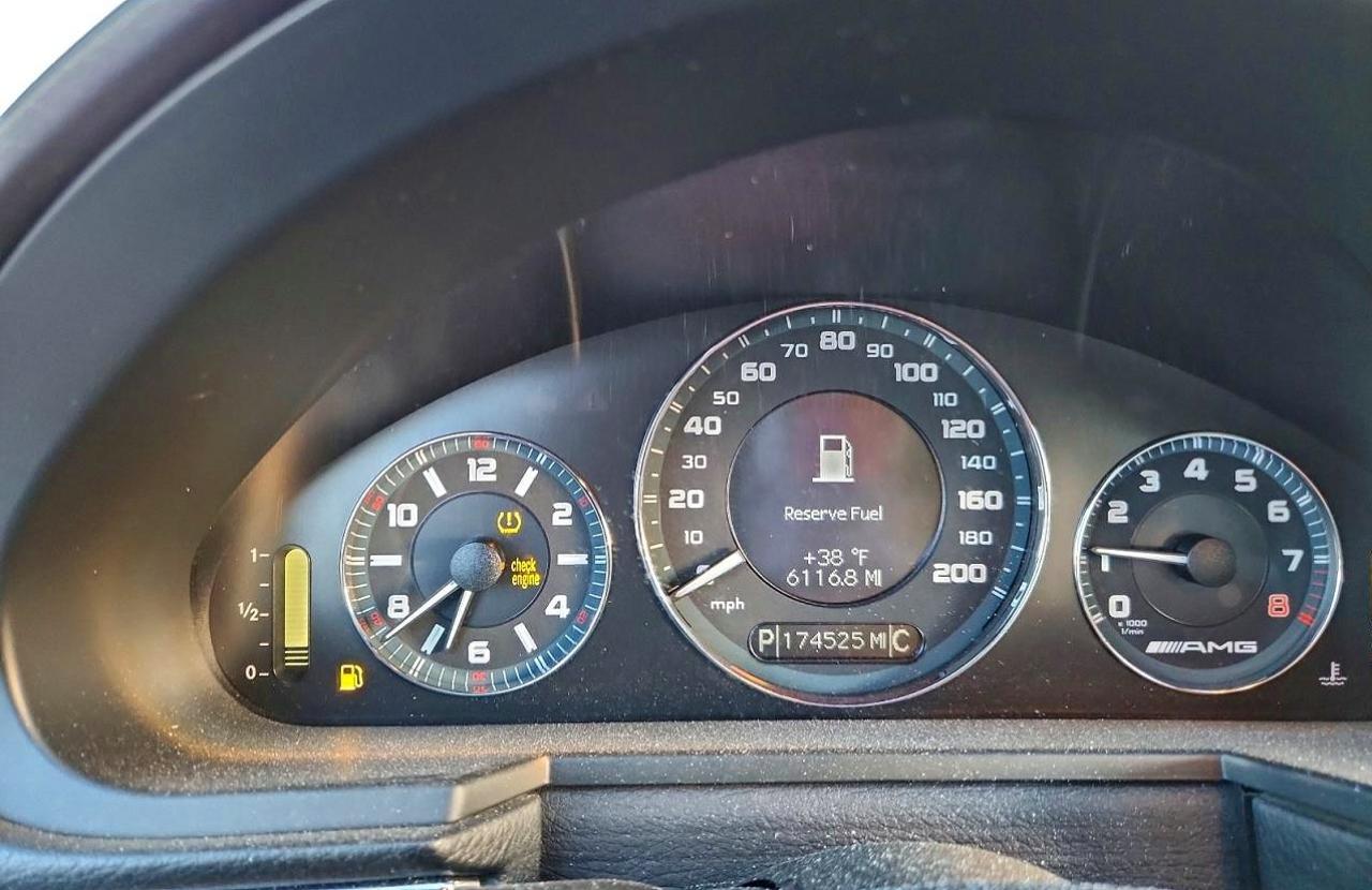 2009 MERCEDES-BENZ E-Class