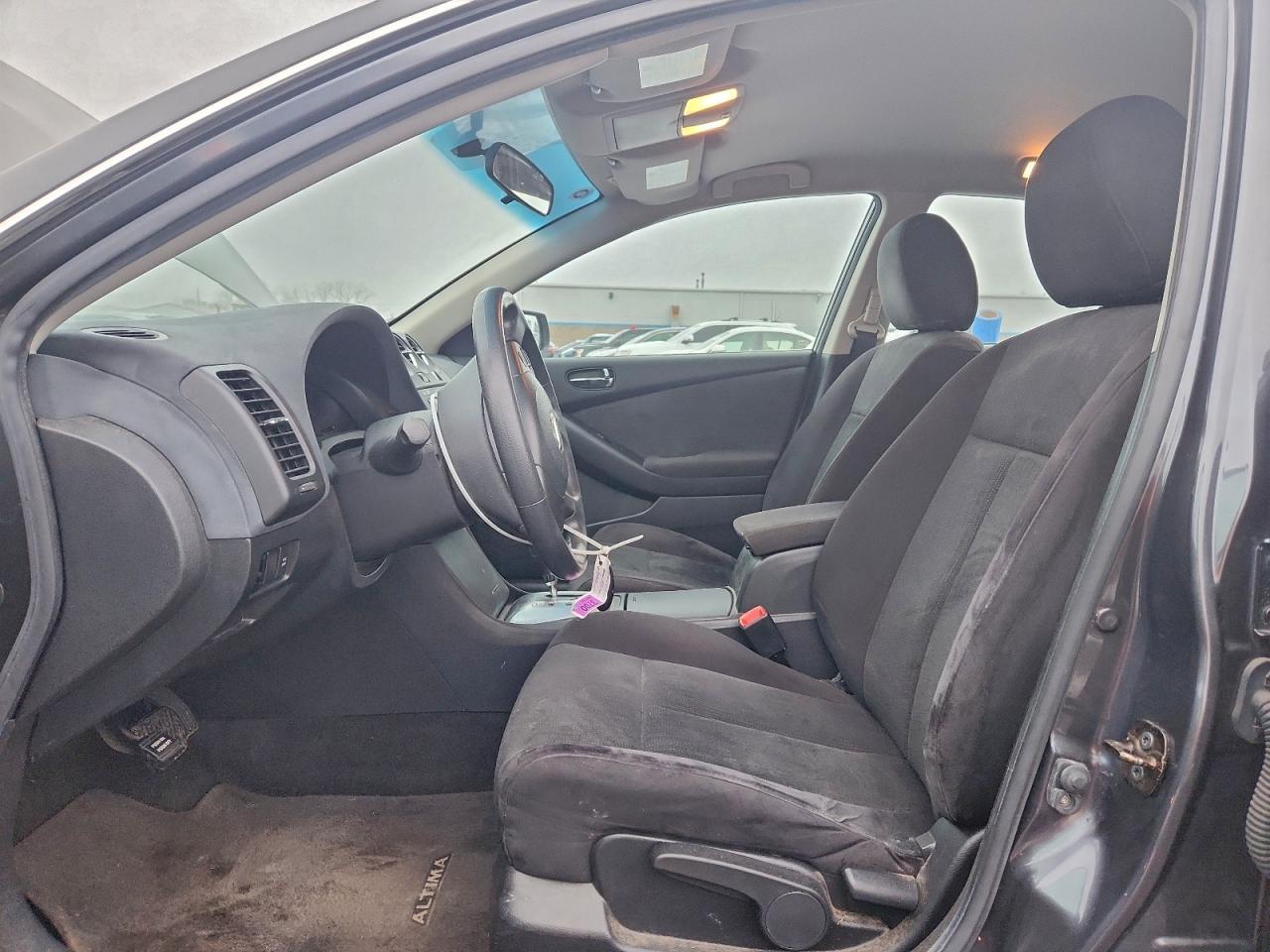 2010 NISSAN ALTIMA