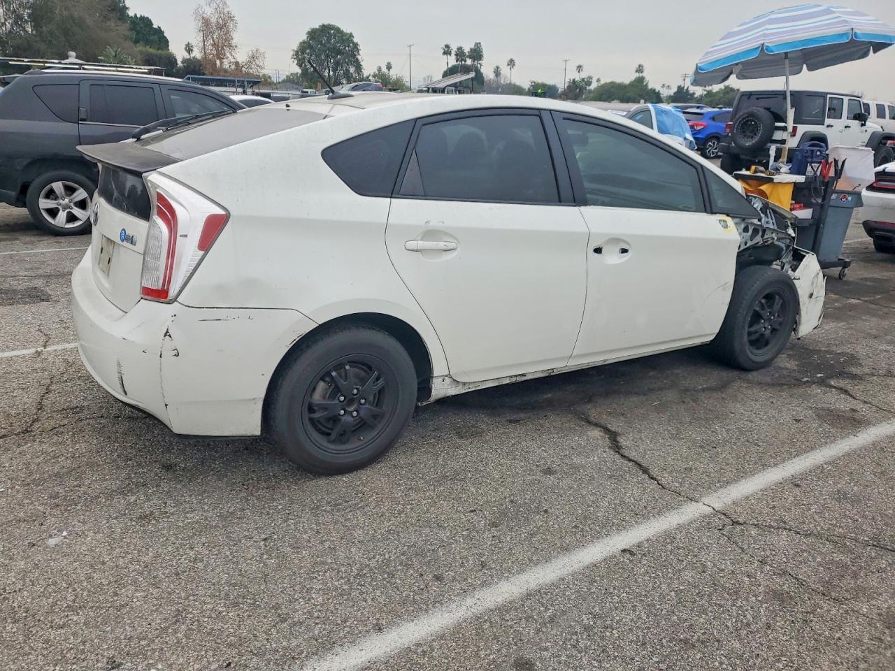 2015 TOYOTA PRIUS