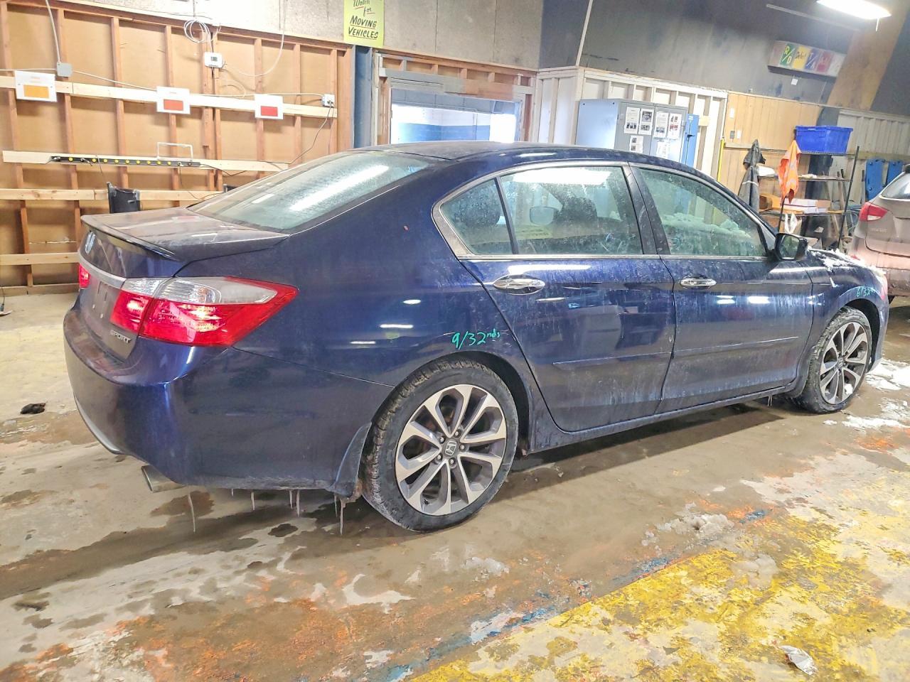 2015 HONDA ACCORD