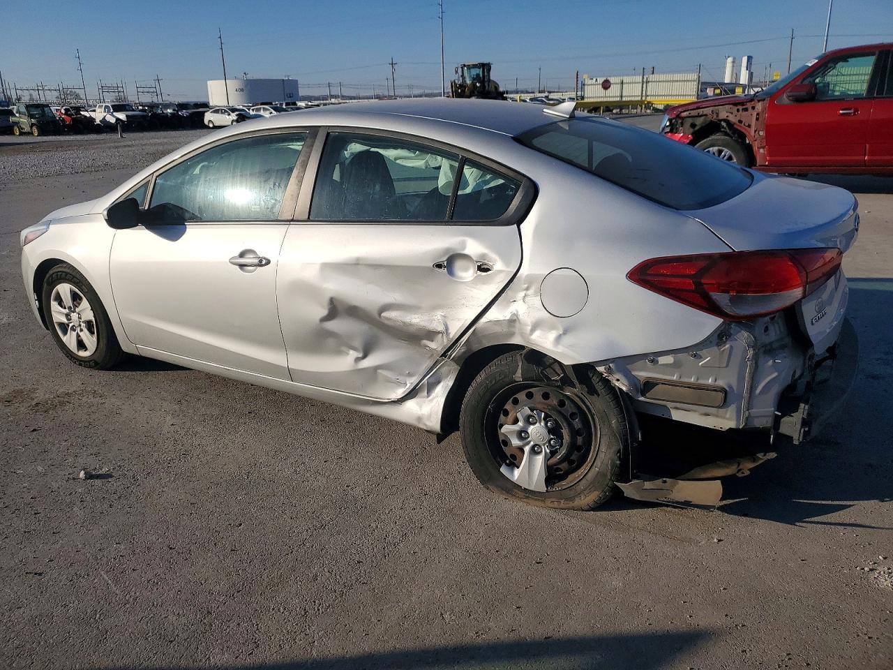 2017 KIA FORTE