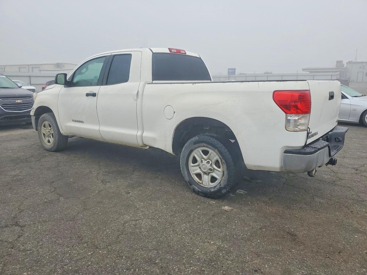 2011 TOYOTA TUNDRA
