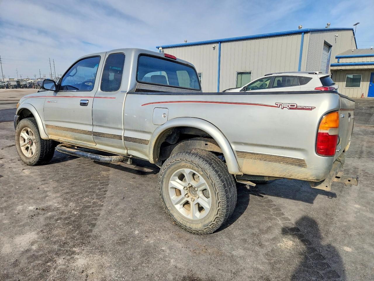 2000 TOYOTA TACOMA