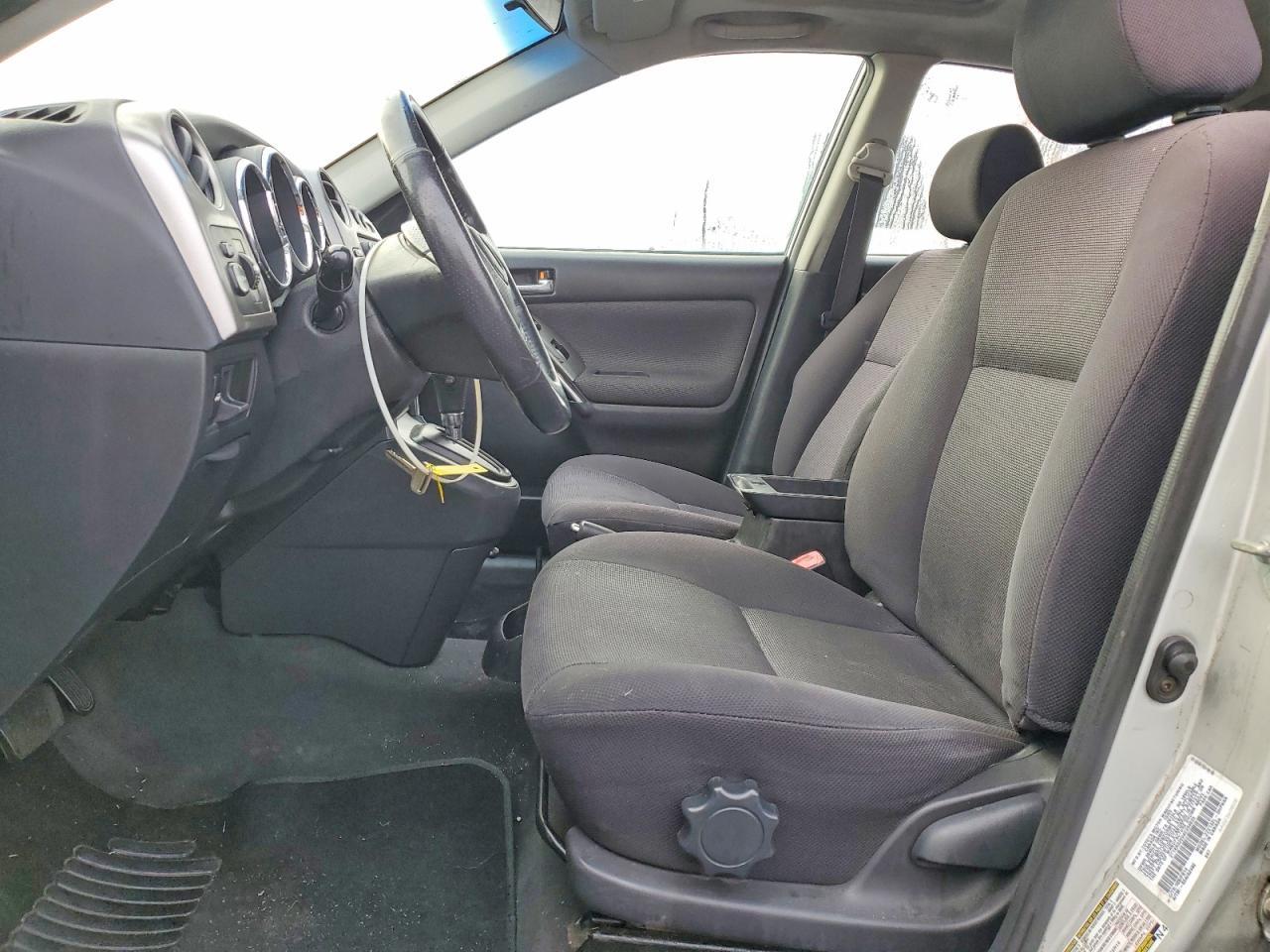 2004 TOYOTA COROLLA