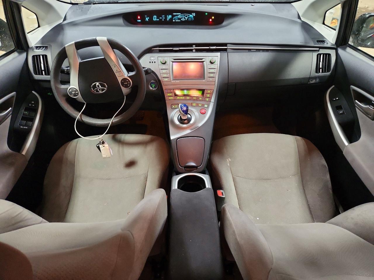 2014 TOYOTA PRIUS