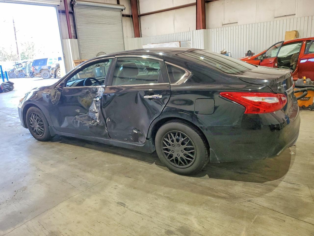 2016 NISSAN ALTIMA