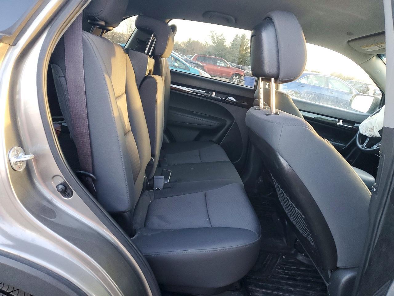 2012 KIA SORENTO