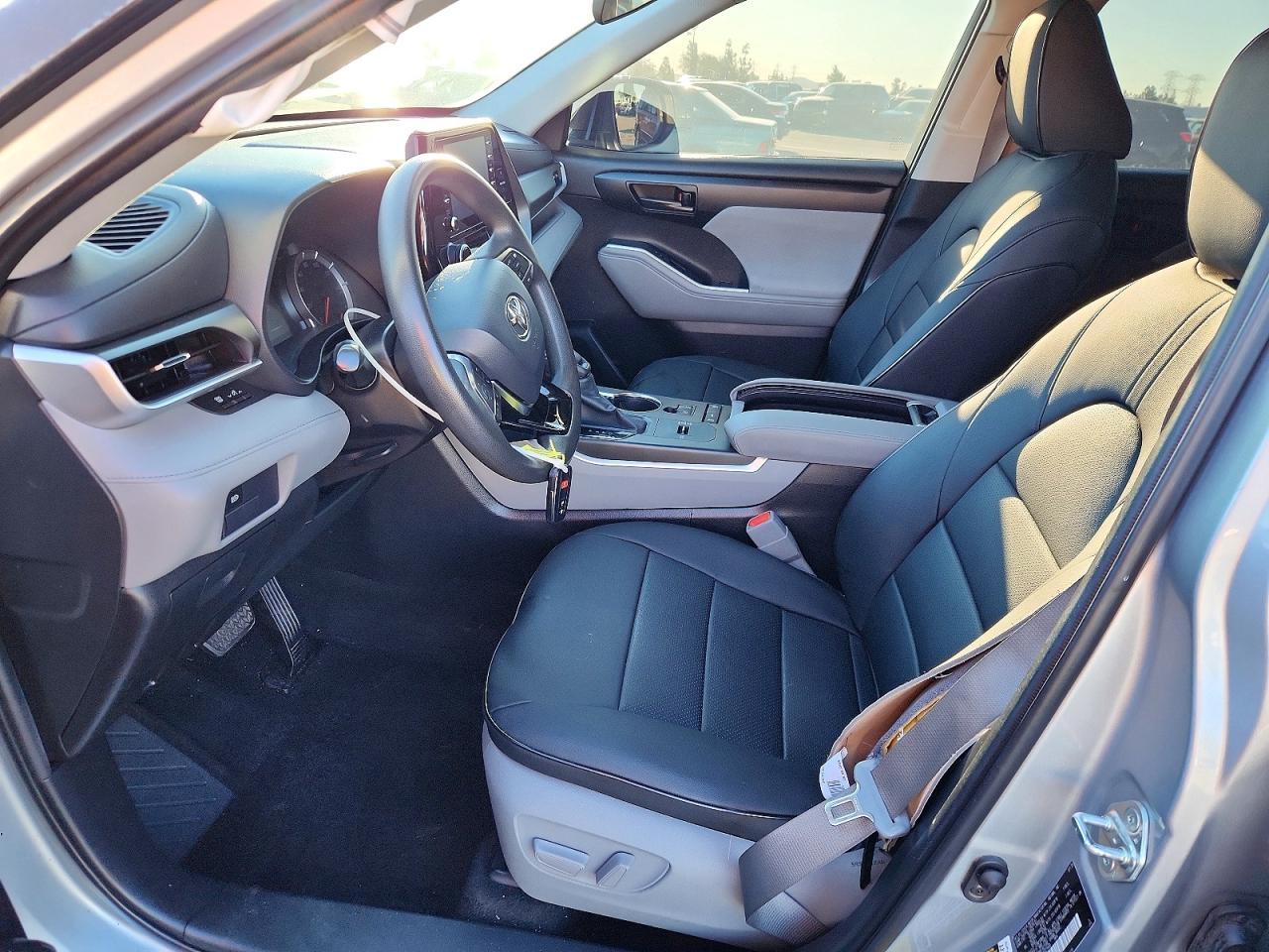 2020 TOYOTA HIGHLANDER
