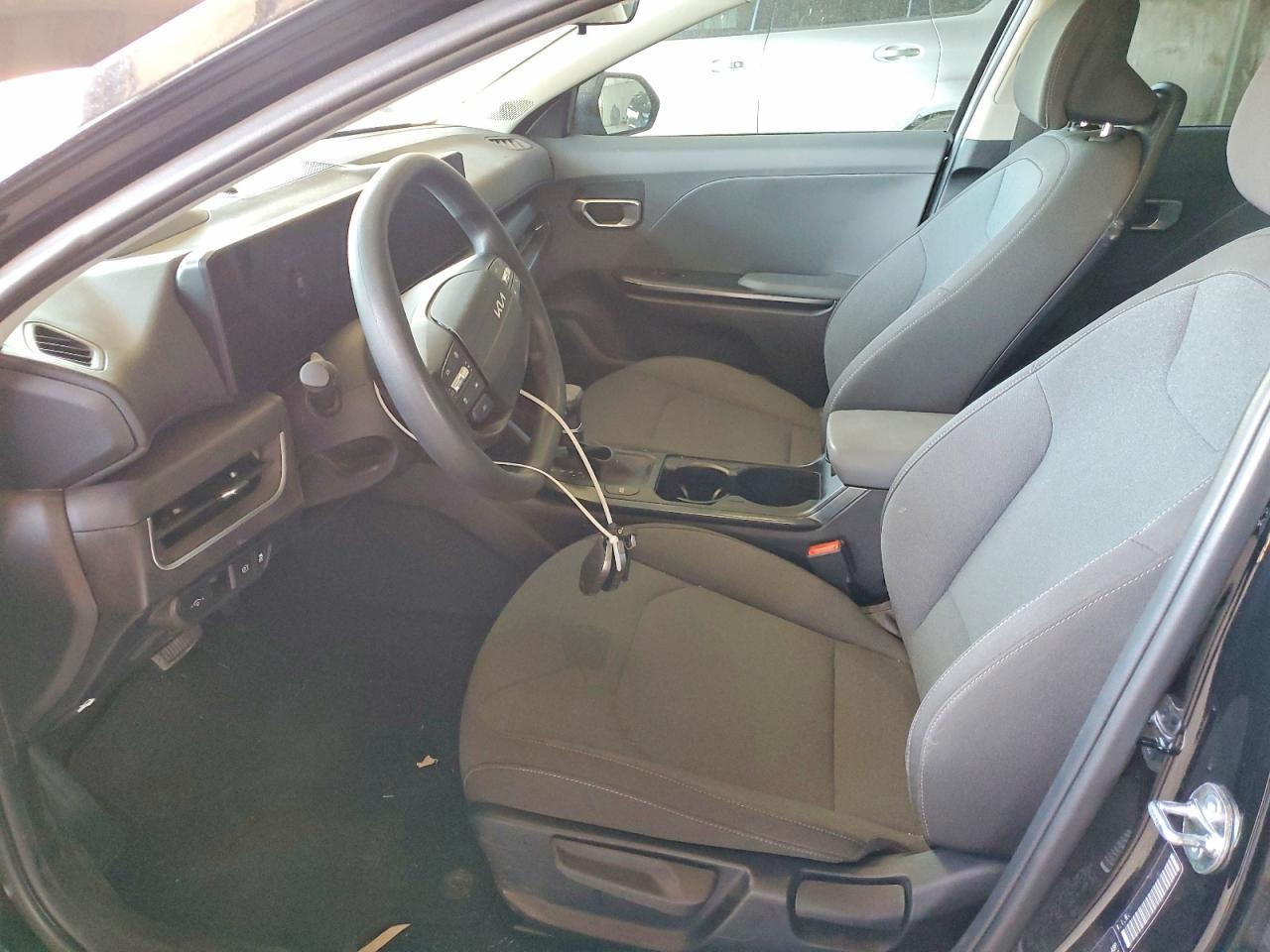 2025 KIA K4