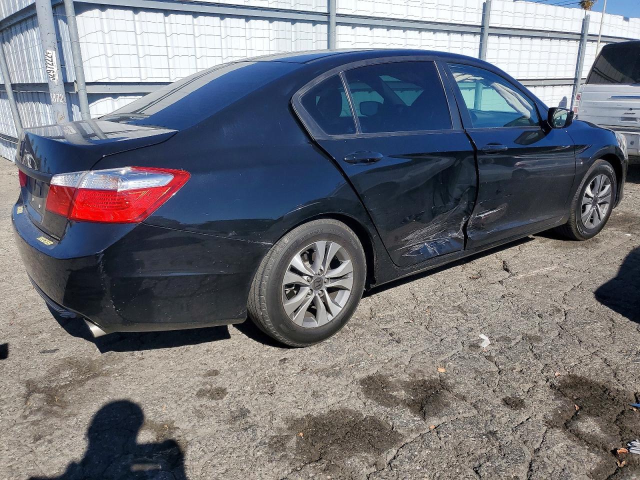 2015 HONDA ACCORD