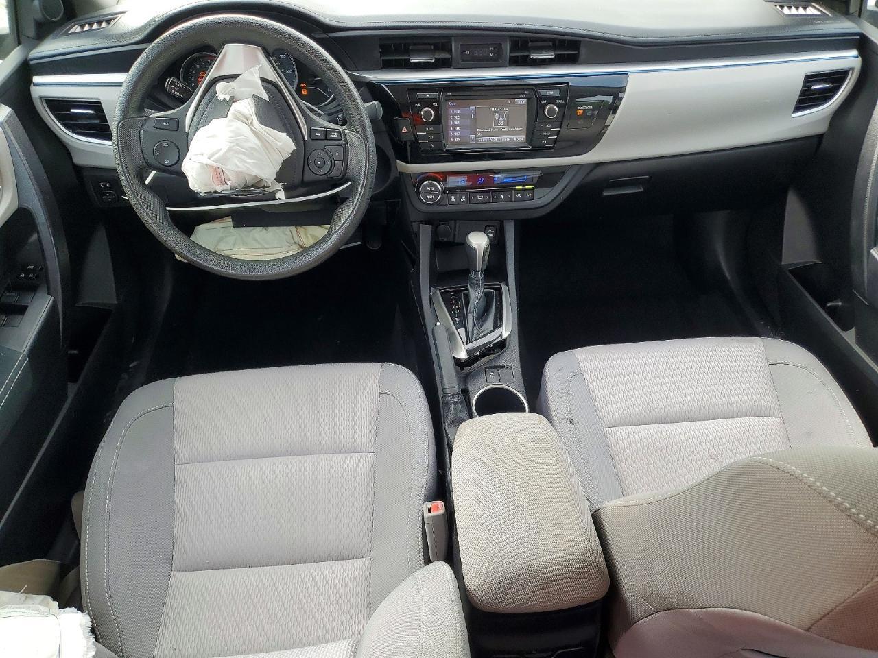 2015 TOYOTA COROLLA