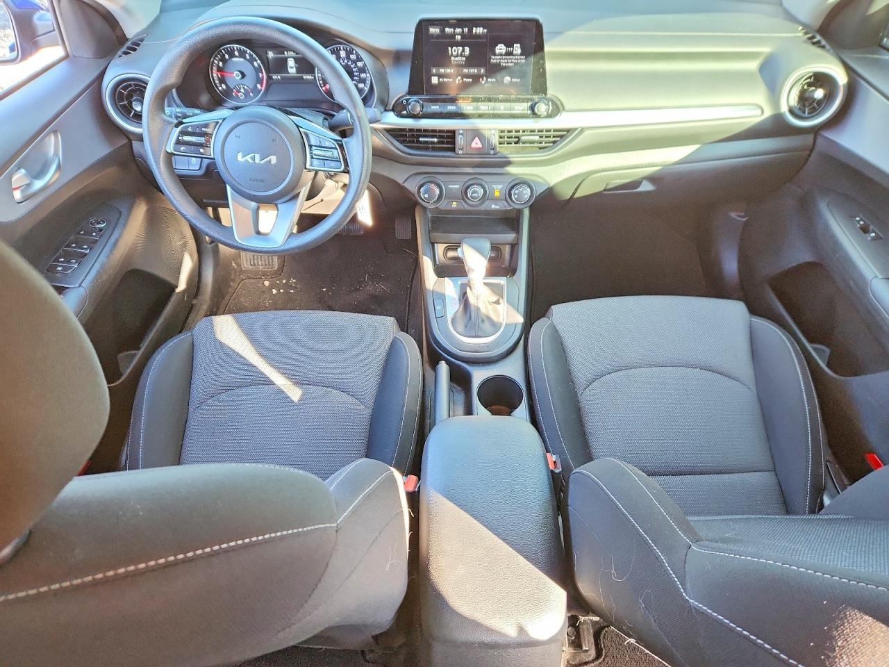 2023 KIA FORTE