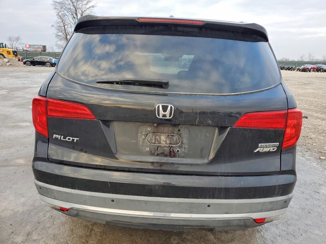 2016 HONDA PILOT