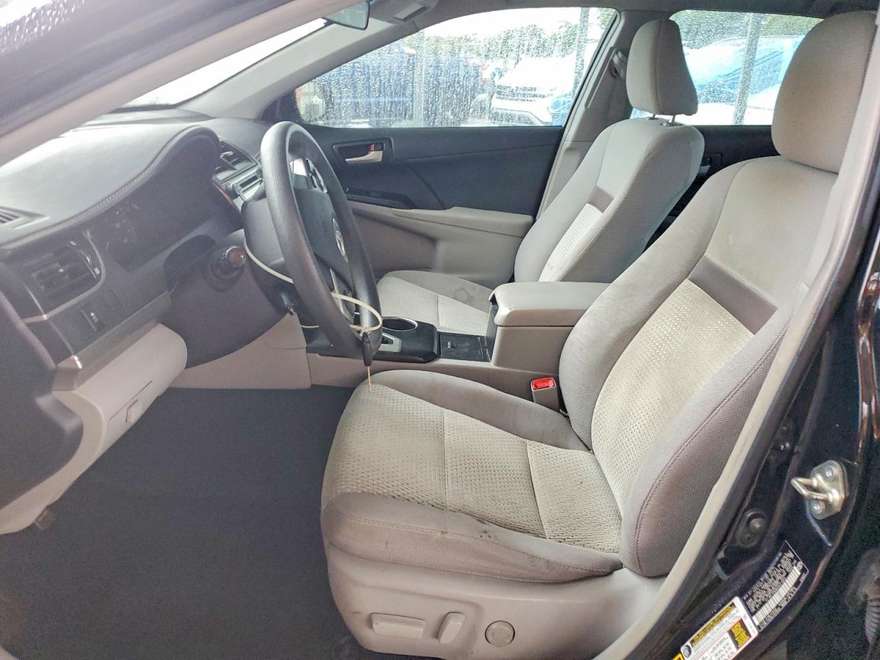 2014 TOYOTA CAMRY