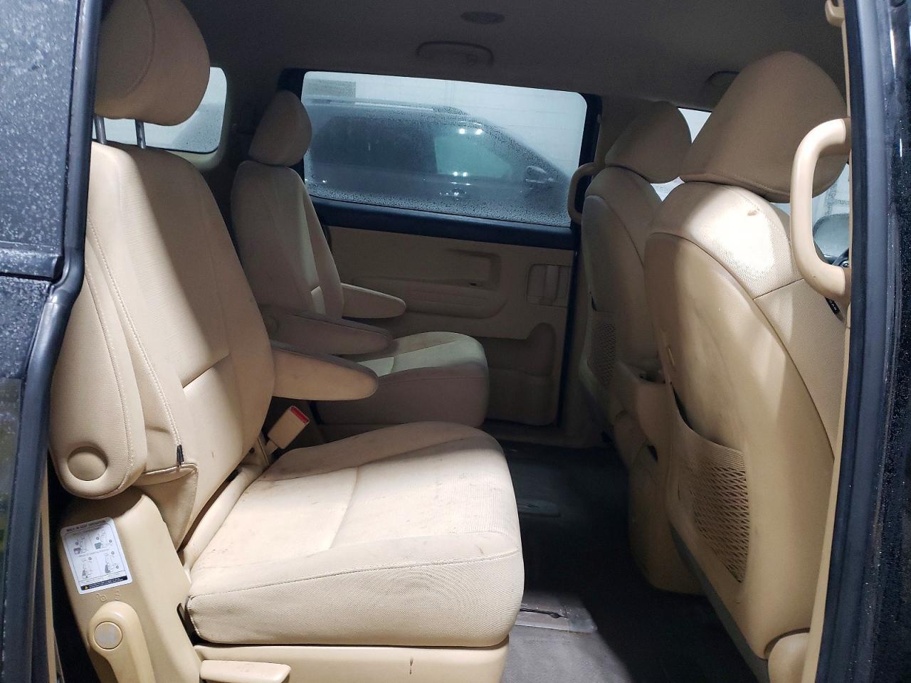 2015 KIA SEDONA