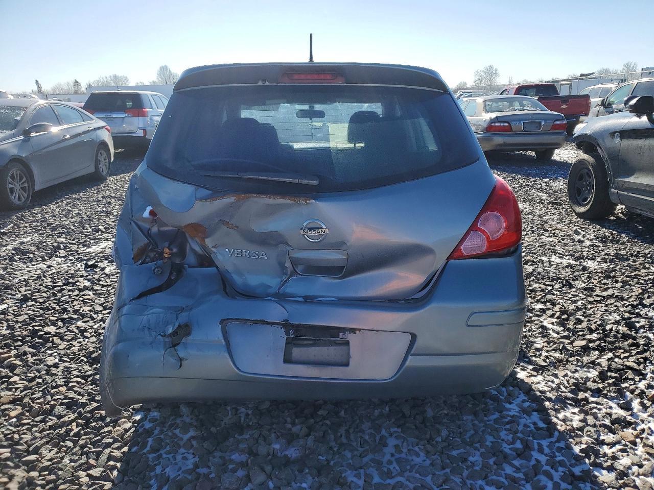 2012 NISSAN VERSA