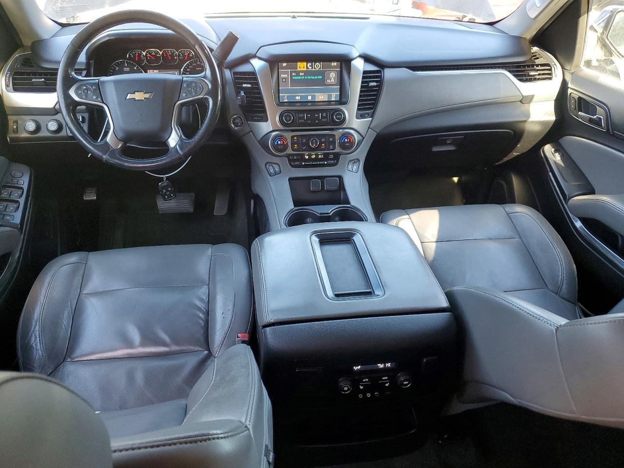 2015 CHEVROLET Suburban