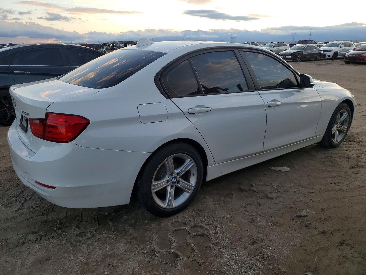 2012 BMW 3 SERIES
