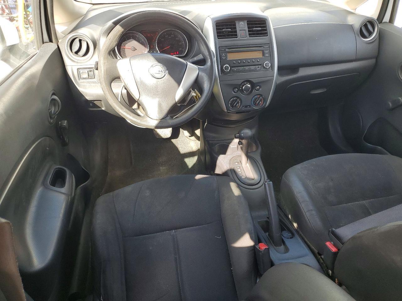 2016 NISSAN Versa Note