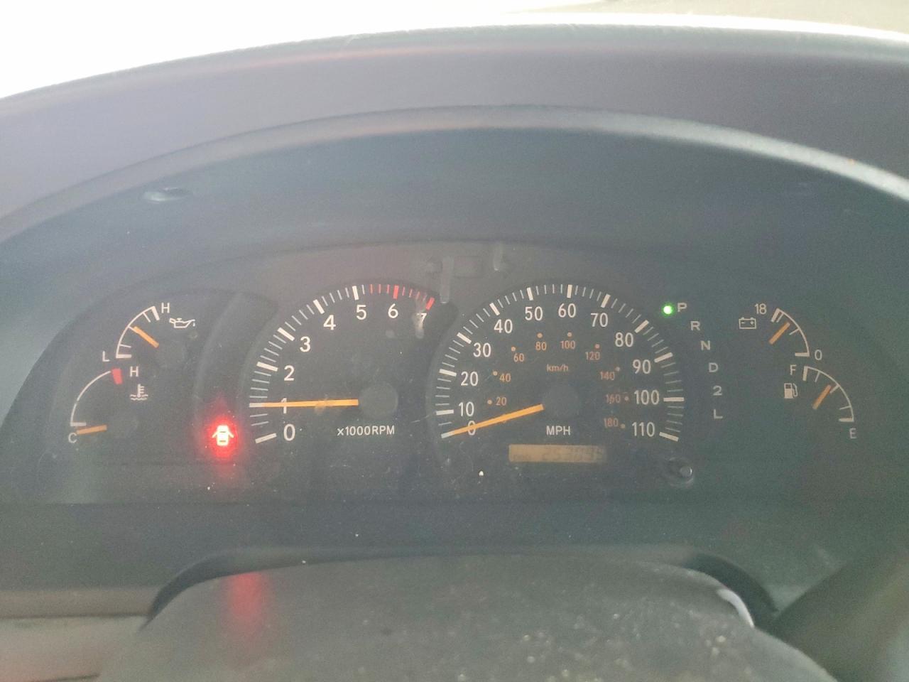 2001 TOYOTA TUNDRA