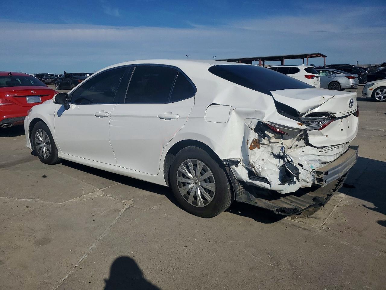 2018 TOYOTA CAMRY