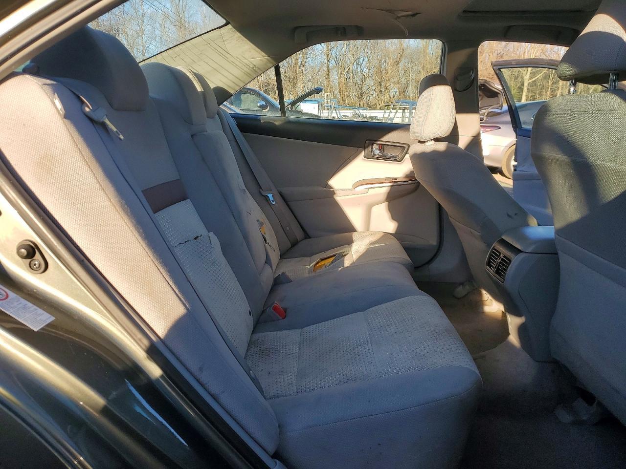 2012 TOYOTA CAMRY
