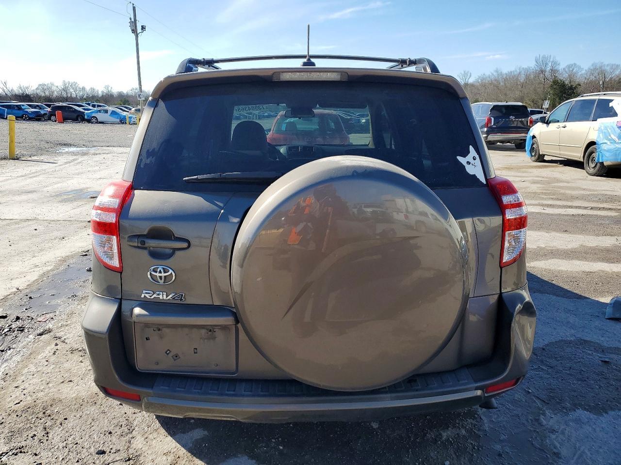 2011 TOYOTA RAV4