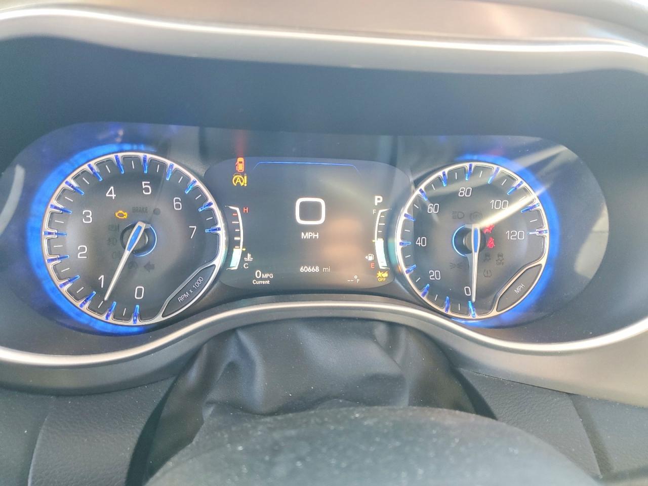 2023 CHRYSLER Pacifica