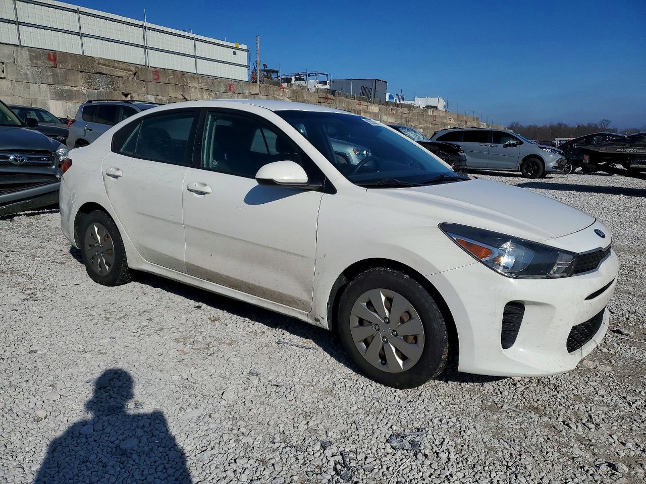 2018 KIA RIO