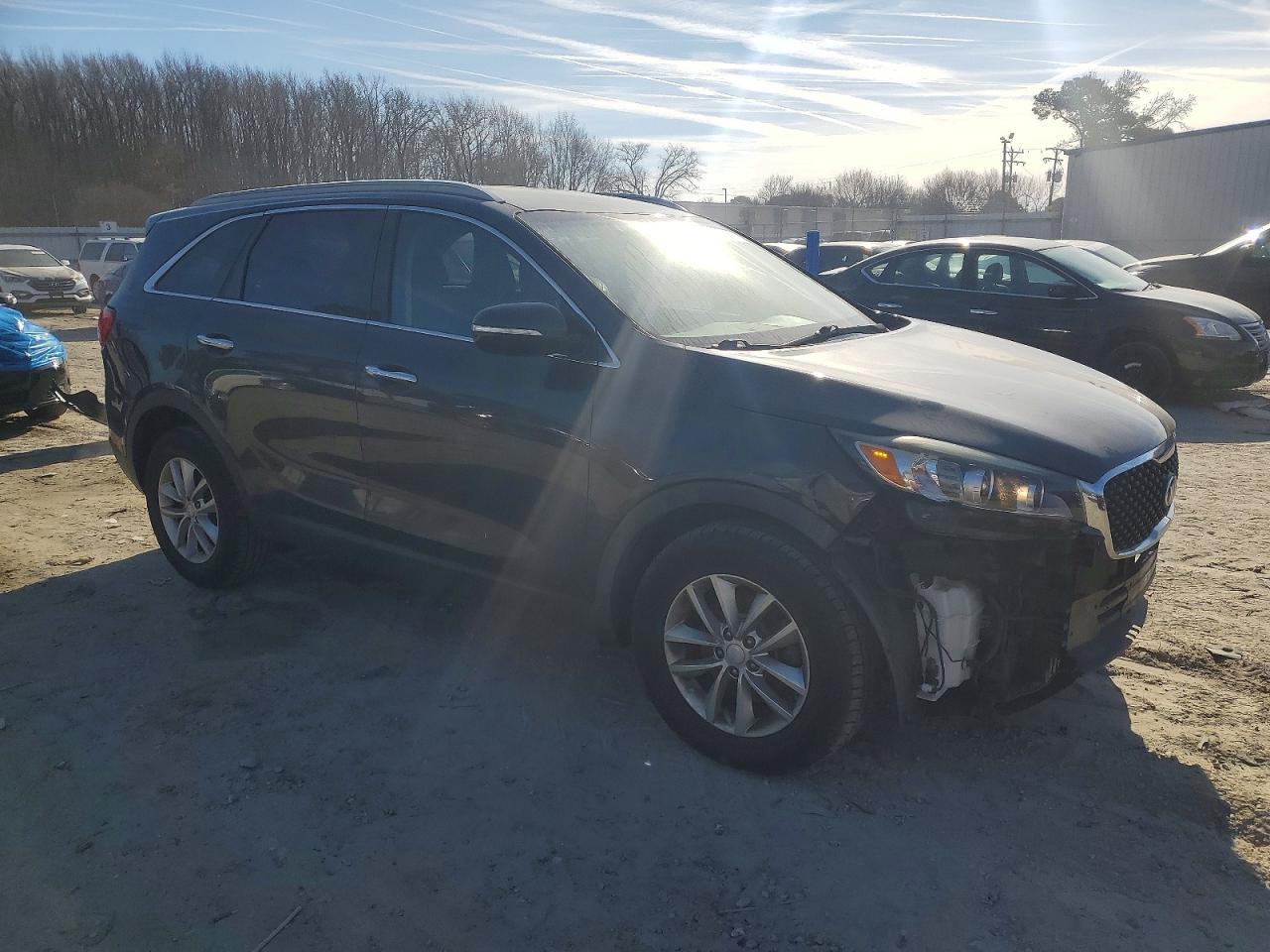 2017 KIA SORENTO