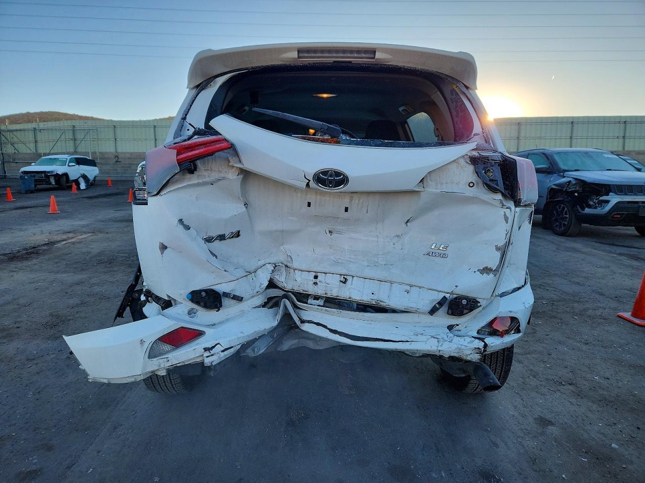 2018 TOYOTA RAV4