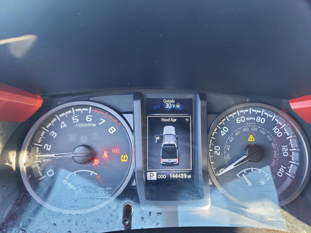 2016 TOYOTA TACOMA