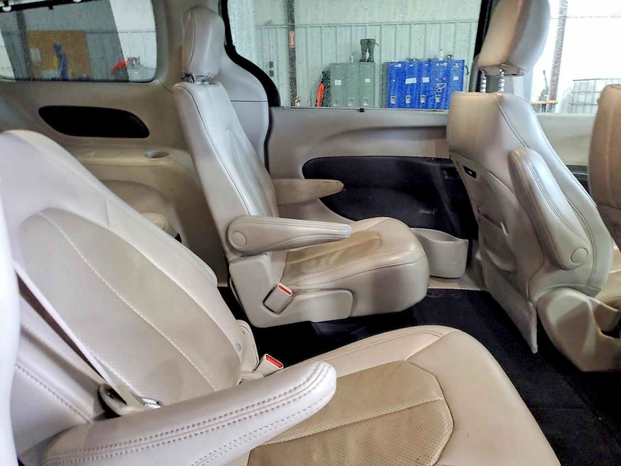 2021 CHRYSLER Pacifica