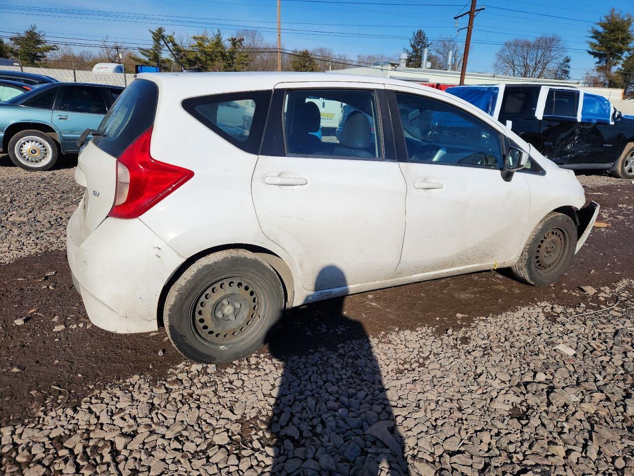 2017 NISSAN Versa Note