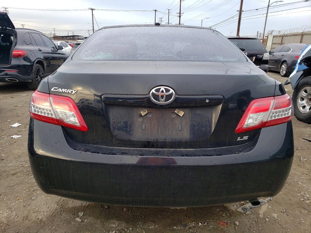 2010 TOYOTA CAMRY