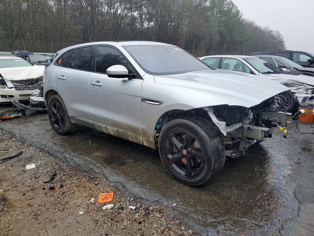 2017 JAGUAR F-Pace