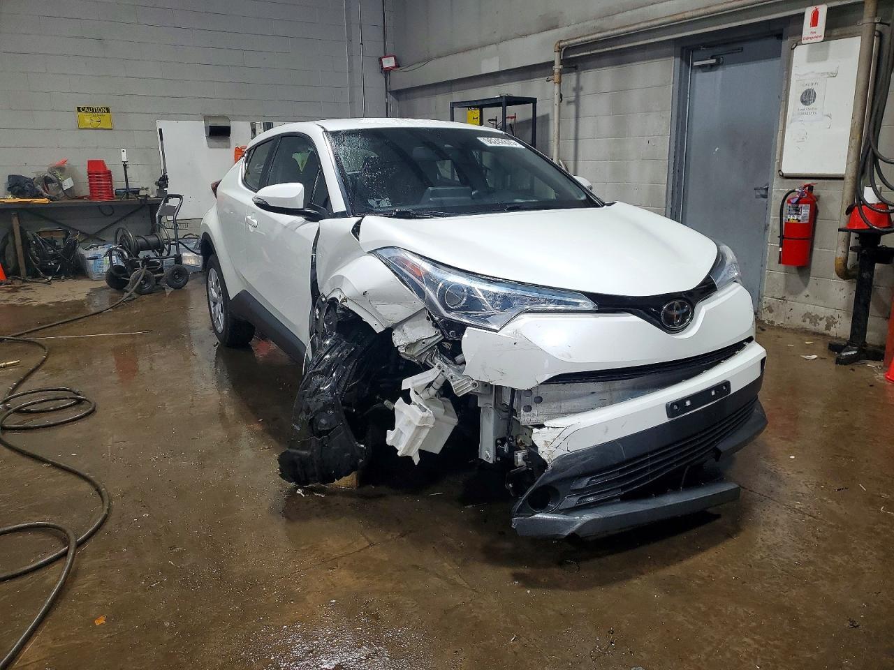 2019 TOYOTA C-HR