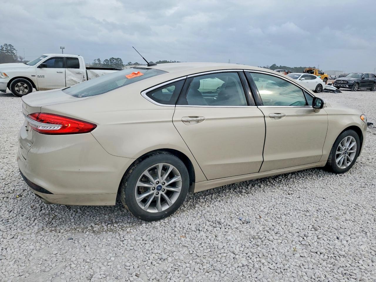 2017 FORD FUSION