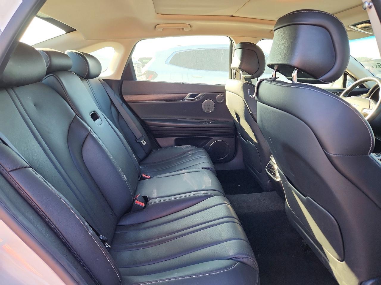 2023 GENESIS G80