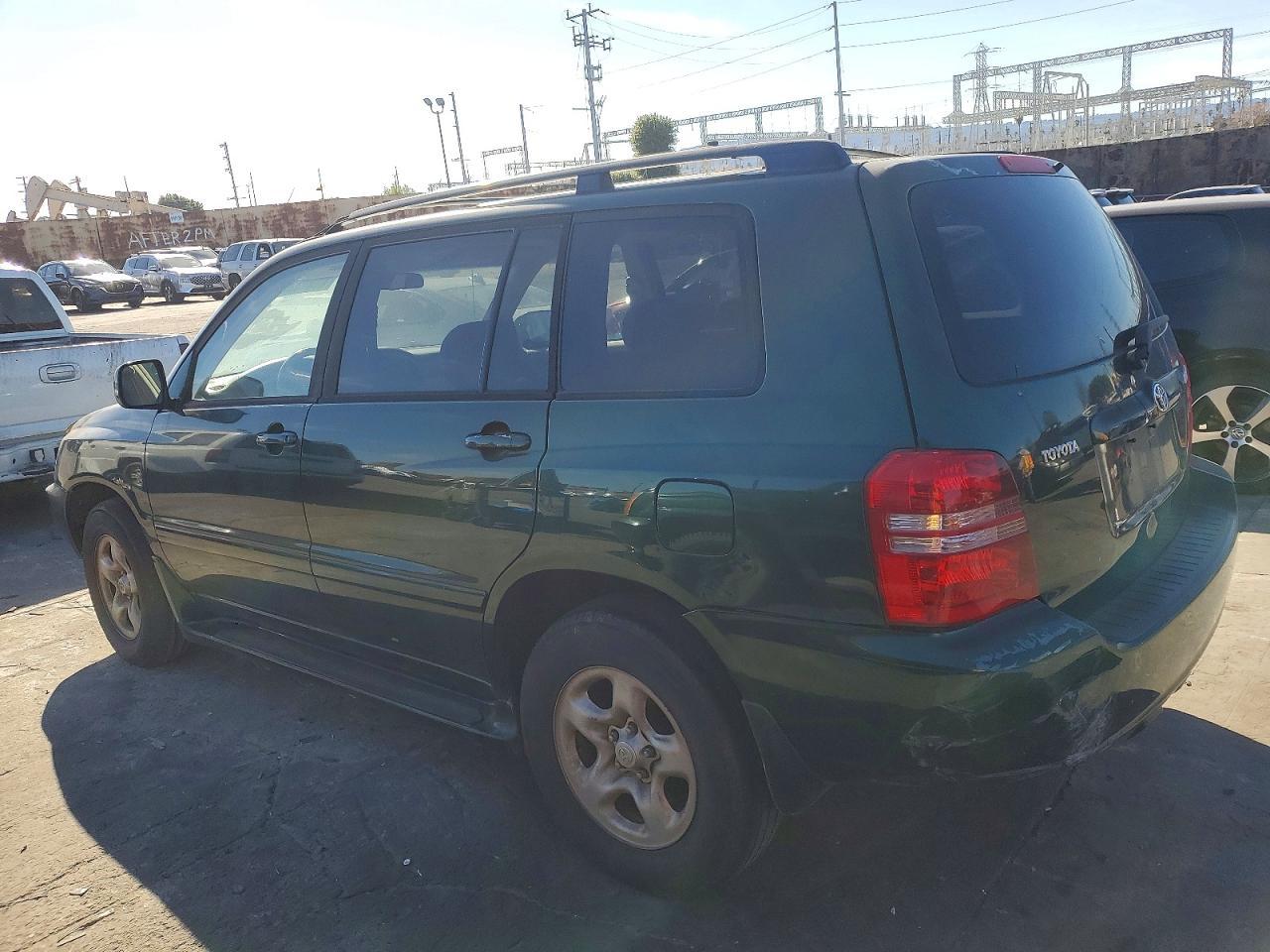 2002 TOYOTA HIGHLANDER